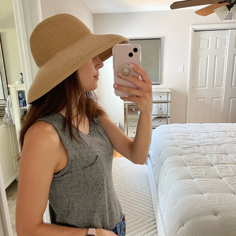 Eric Javits Tan Straw Wide Brim Sun Hat - Picture 7 of 12